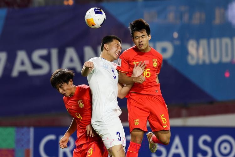 U17亚洲杯 中国队1比2告负提前出局 U17亚洲杯 中国队1比2告负提前出局